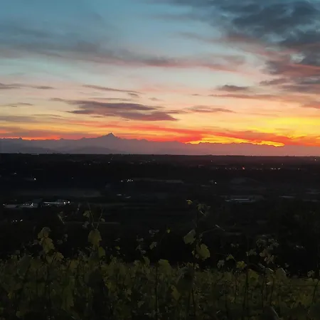 Relax In Langa Σπίτι διακοπών Farigliano